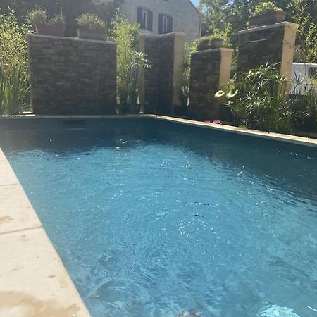 La Suite De Charme Du Mas De La Fontaine De Jonquier Avec Spa Privatif Seguret Ngoại thất bức ảnh